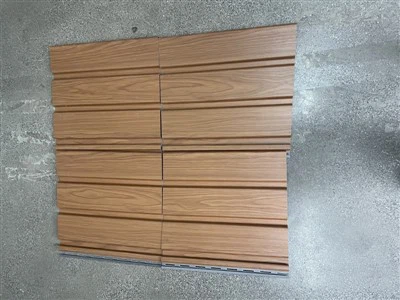 12 palcové PVC Sofit panely